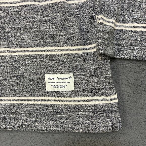 Modern Amusement Gray White Striped Long Sleeve T-Shirt Casual Top Men’s Size M - Picture 3 of 10